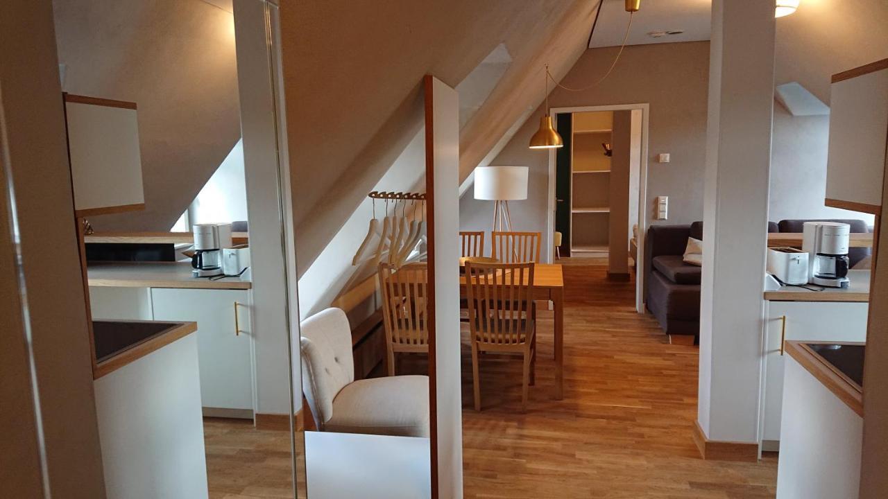 "Goethezimmer" - Auf Dem Dach Der Notenbank Weimar  Eksteriør billede